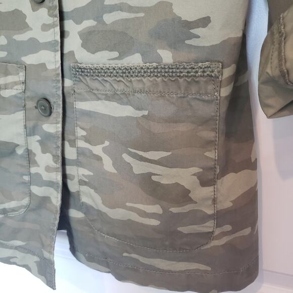 Caslon Nordstrom Camo Lightweight Utility Pocket Jacket Embroidered XS - Picture 5 of 11